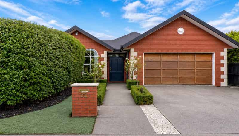 32 Perthshire Crescent, Lincoln