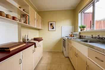 4/25 West Coast Road, Glen Eden