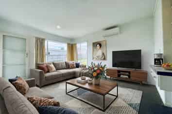 4/25 West Coast Road, Glen Eden