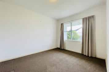 4/25 West Coast Road, Glen Eden