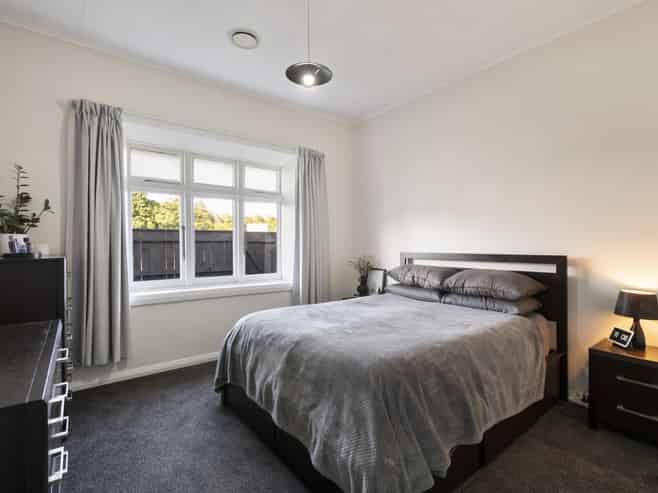 33 Featherston Street, Takaro