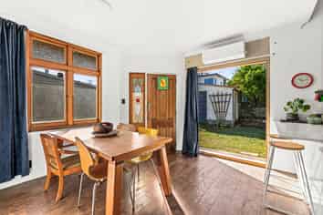 92 McGrath Street, Napier South