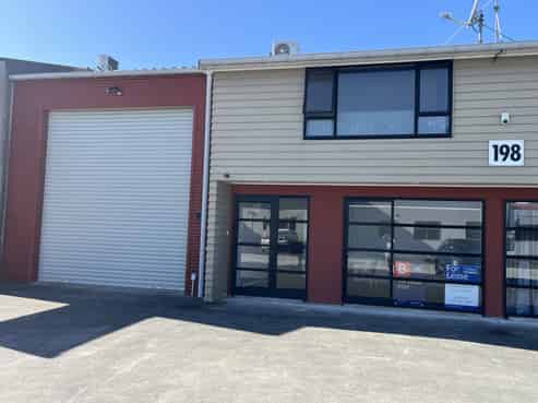Standout commercial/industrial premises