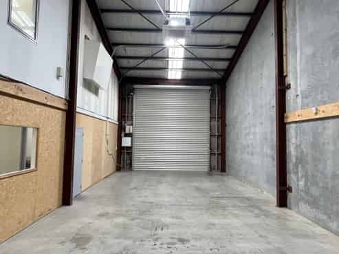 Standout commercial/industrial premises