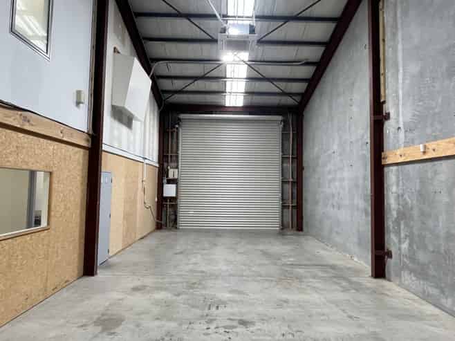 Standout commercial/industrial premises