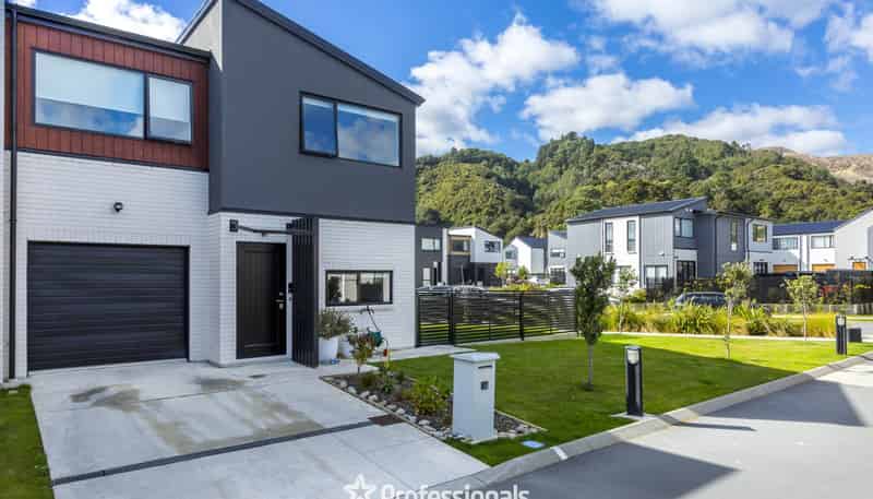 76 Mawai Hakona Drive, Wallaceville