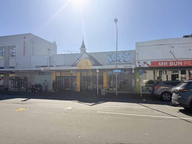 Retail on Jackson Street