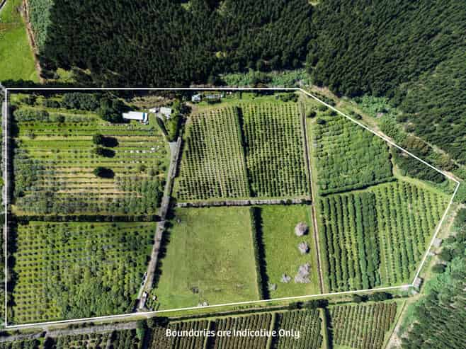 101 Turk Valley Road, Waiharara