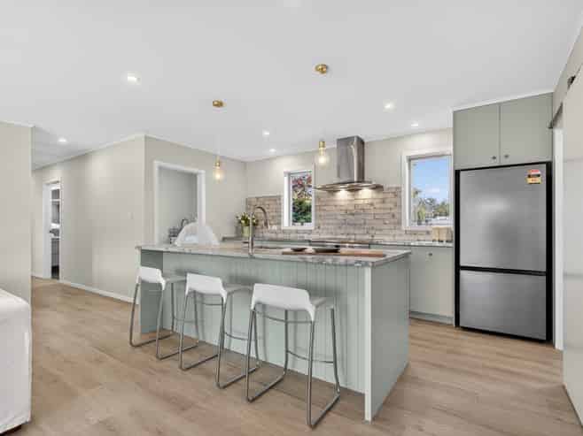 27 West Street, Greytown