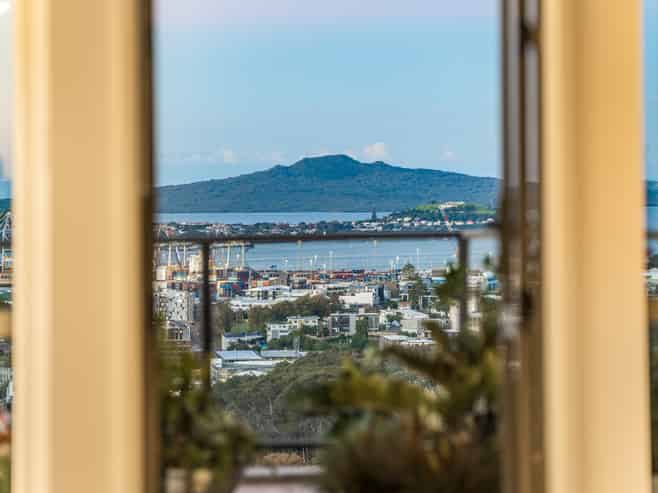 1005/135 Grafton Road, Grafton