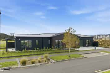 13 Ngakau Road, Karaka