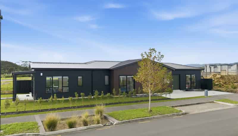 13 Ngakau Road, Karaka