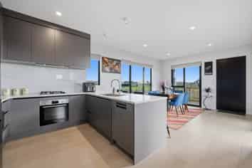 13 Ngakau Road, Karaka