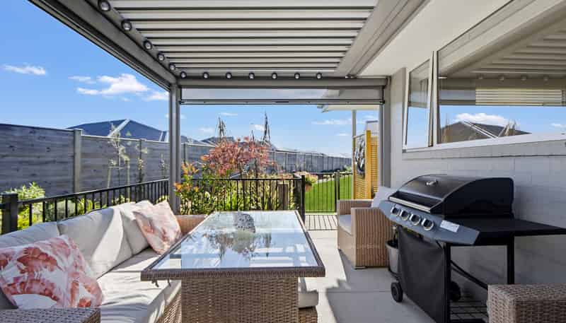 154/30 Bob Robertson Drive, Woodend