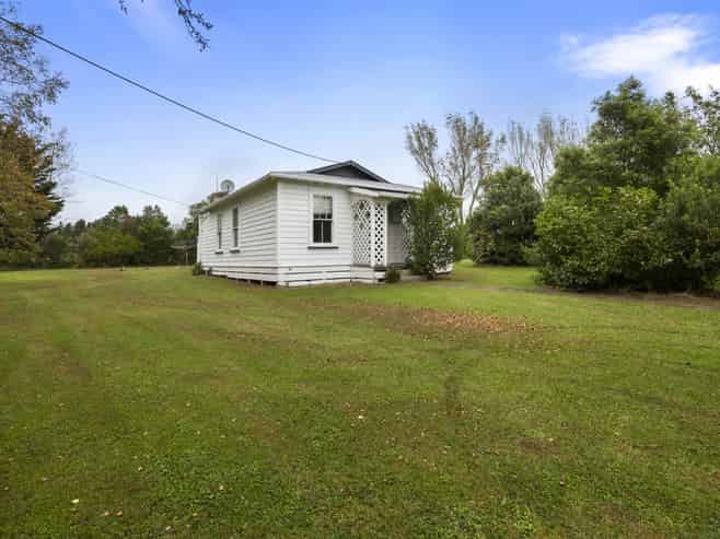 1367 Tennent Drive, Linton