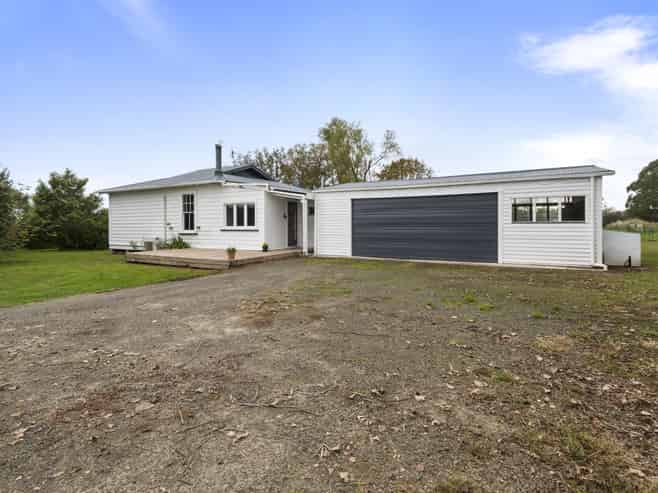 1367 Tennent Drive, Linton
