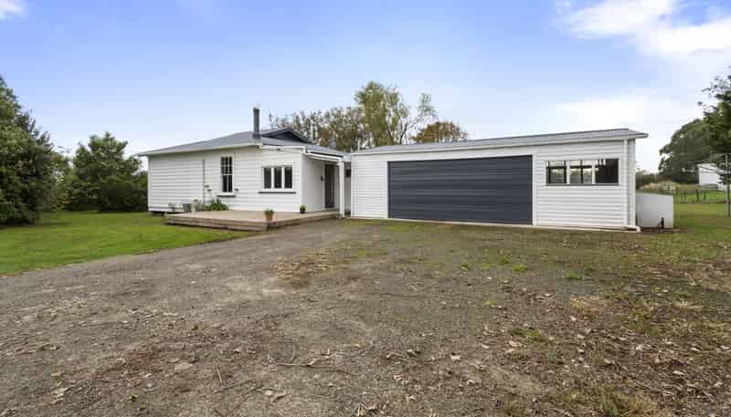 1367 Tennent Drive, Linton