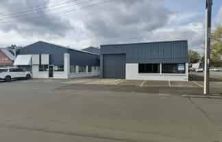 Prime Corner Profile | Versatile Commercial Space