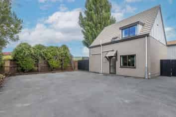 5/35 Brockworth Place, Riccarton