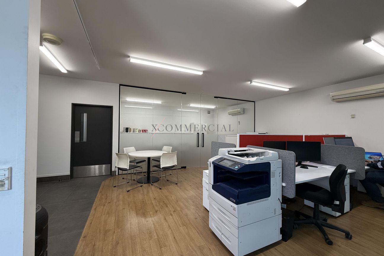 A Grade, Corporate, Ready - 366sqm - Vista 6