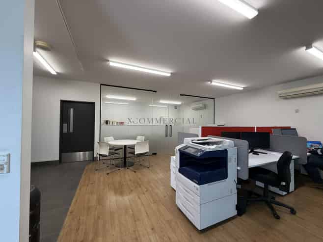 A Grade, Corporate, Ready - 366sqm 