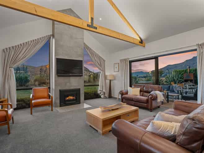 60 Cunninghams Drive, Jacks Point
