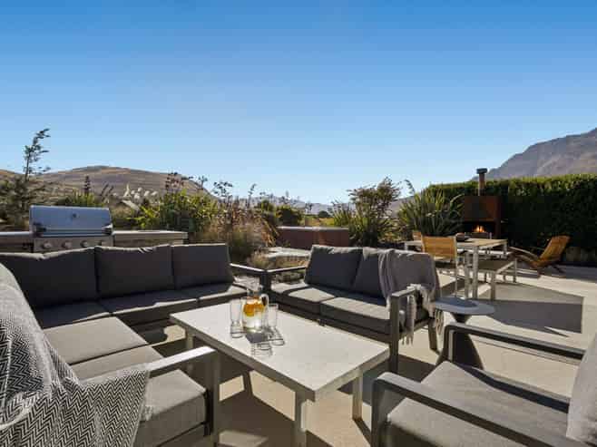 60 Cunninghams Drive, Jacks Point