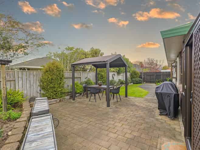 19 Clearview Drive, Milson