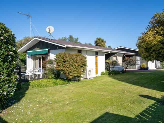 6 Woodstock Crescent, Cambridge