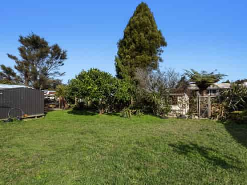 44 Station Road, Taneatua