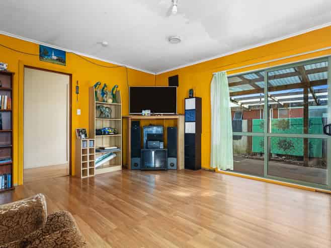 44 Station Road, Taneatua