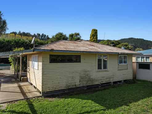 44 Station Road, Taneatua