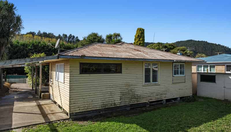 44 Station Road, Taneatua