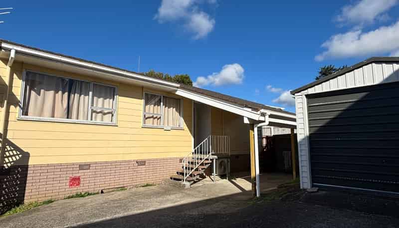 2/20 Sandrine Avenue, Clover Park
