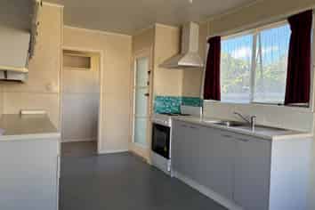 2/20 Sandrine Avenue, Clover Park