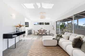 75 Marine Parade, Mellons Bay