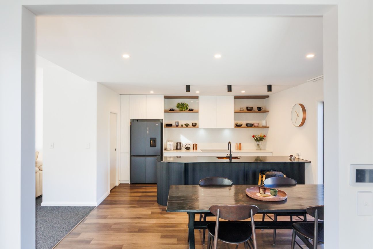 A statement of modern living – pohled 3