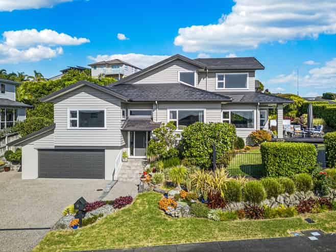 15 Copal Lane, Millwater