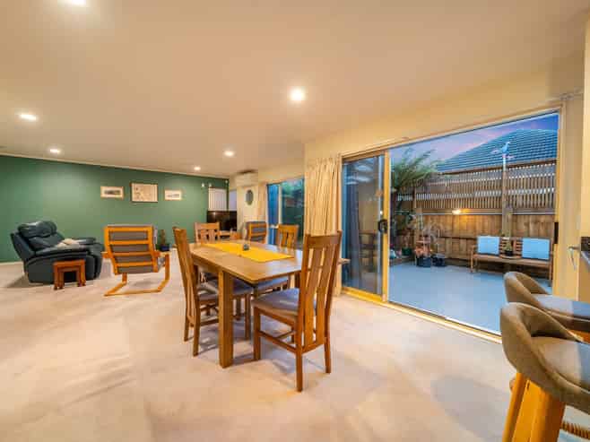 1163 Fergusson Drive, Clouston Park