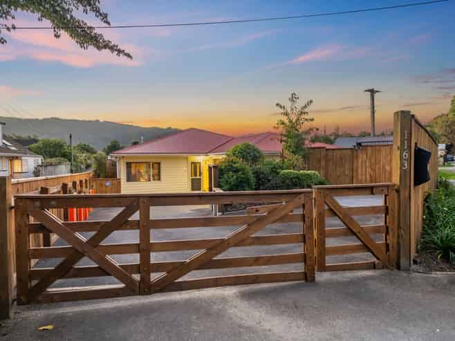 1163 Fergusson Drive, Clouston Park