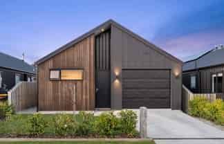 25 Cairnmuir Street, Wanaka