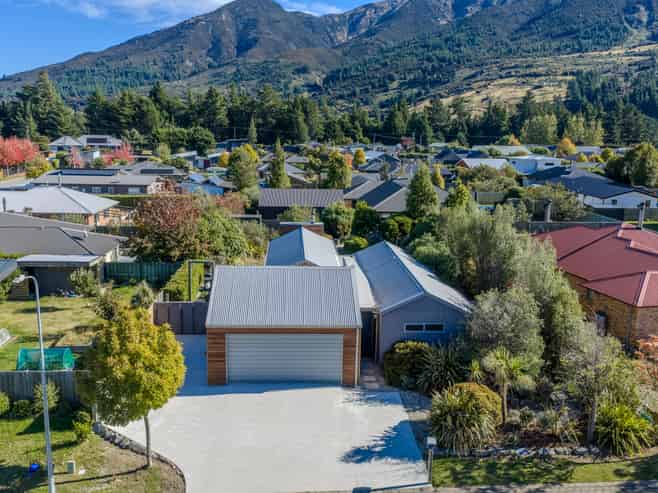 20 Bell Street, Lake Hawea