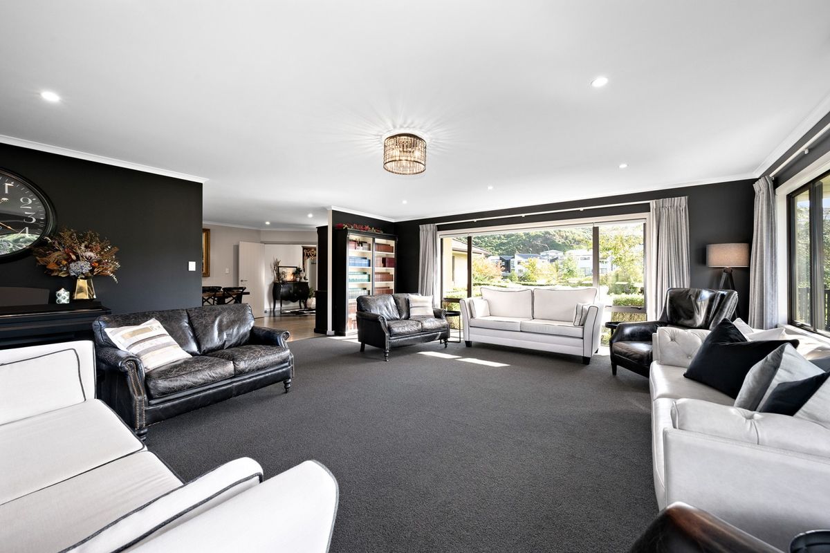 Your Very Own Churton Park Oasis! - Widok 6