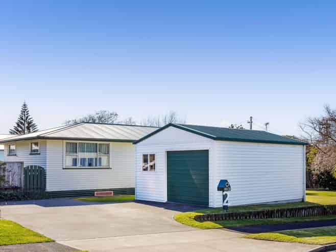 2 Handley Place, Glen Avon