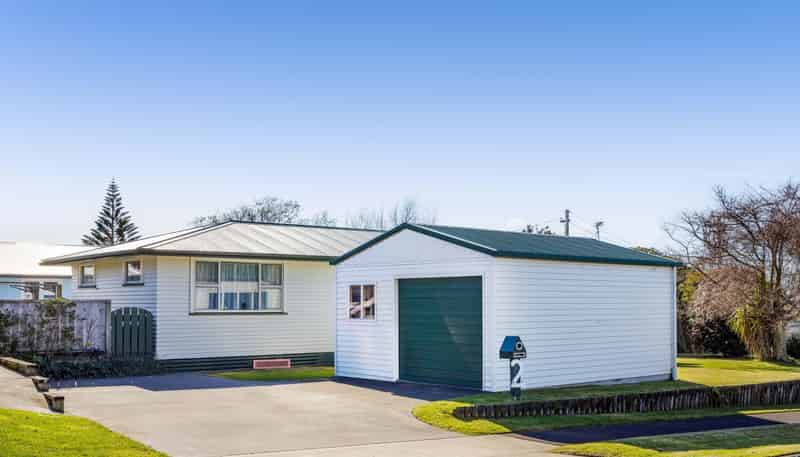 2 Handley Place, Glen Avon
