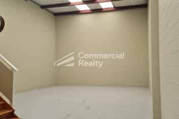 Immaculate Warehouse Unit In Ben Lomond Cres
