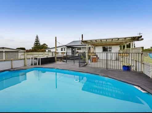 1288 Normanby Road, Manaia