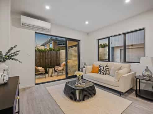 33 Garadice Road, Rothesay Bay