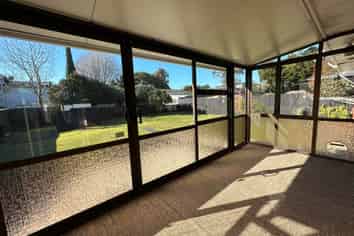 81 Woolfield Road, Papatoetoe