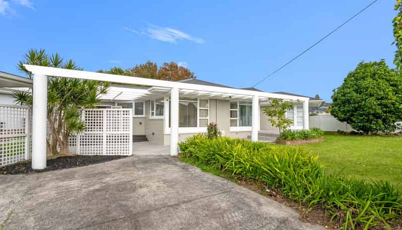 33 Covil Ave, Te Atatu South